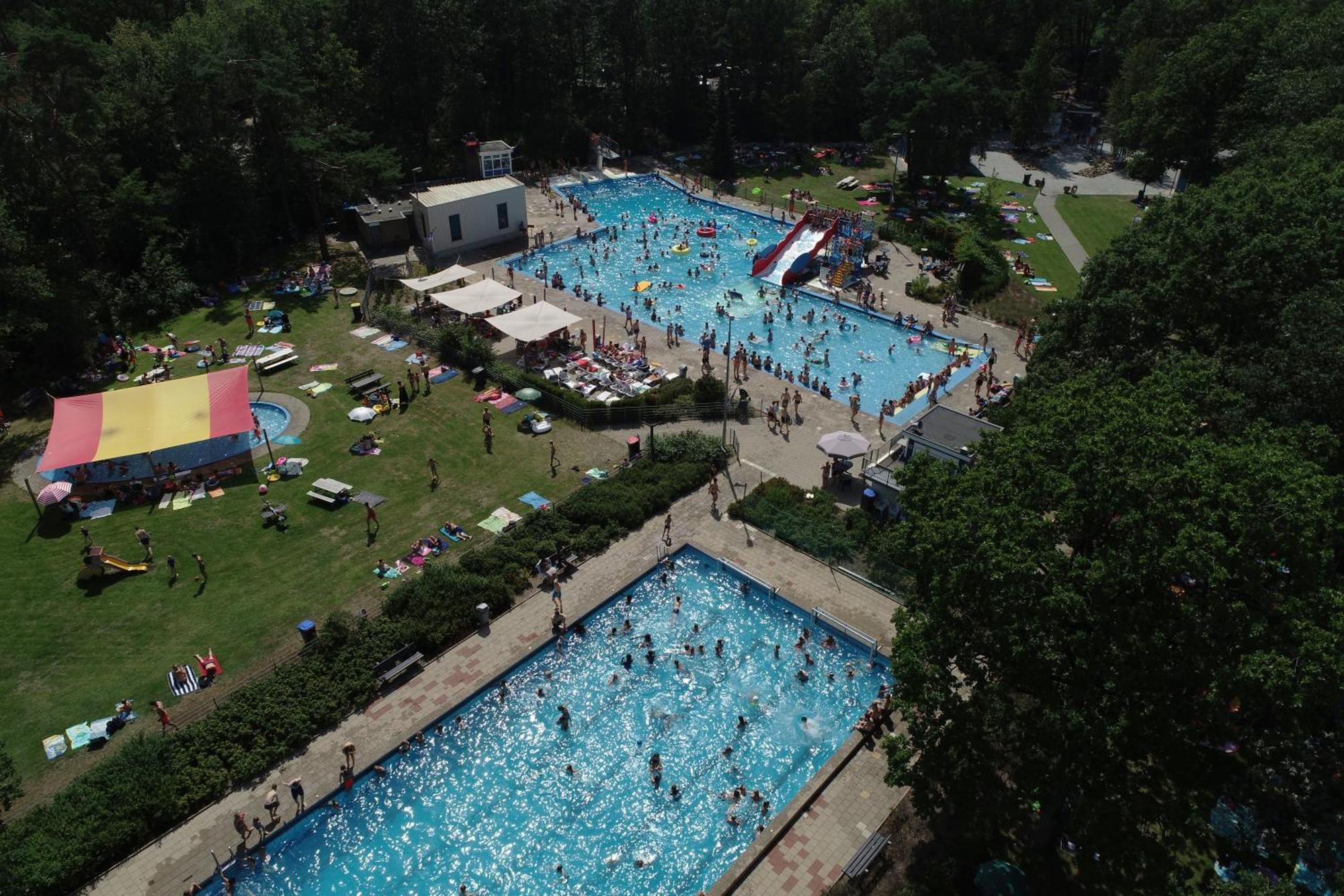רייסן Vakantiepark Hoelte מראה חיצוני תמונה